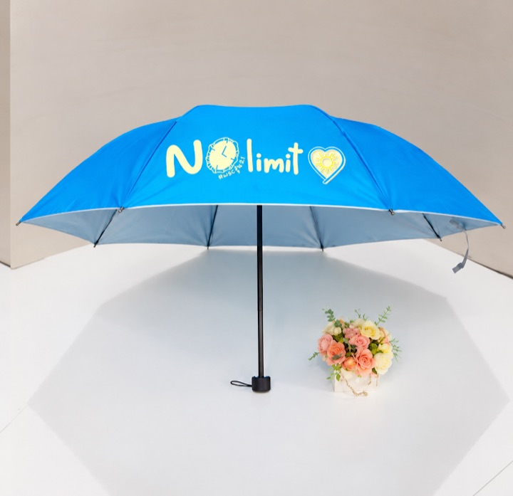 ร่มพับสีฟ้า ลาย NO limit #wscรุ่น21